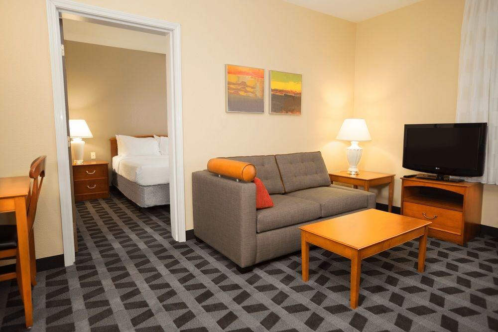 Towneplace Suites Chicago Ломбард Экстерьер фото