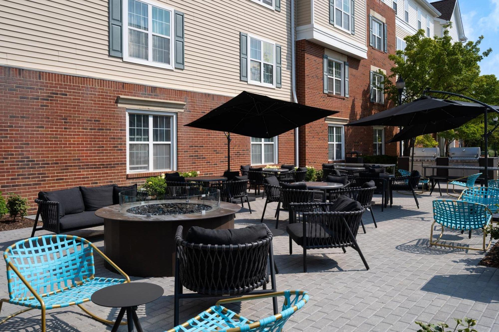 Towneplace Suites Chicago Ломбард Экстерьер фото