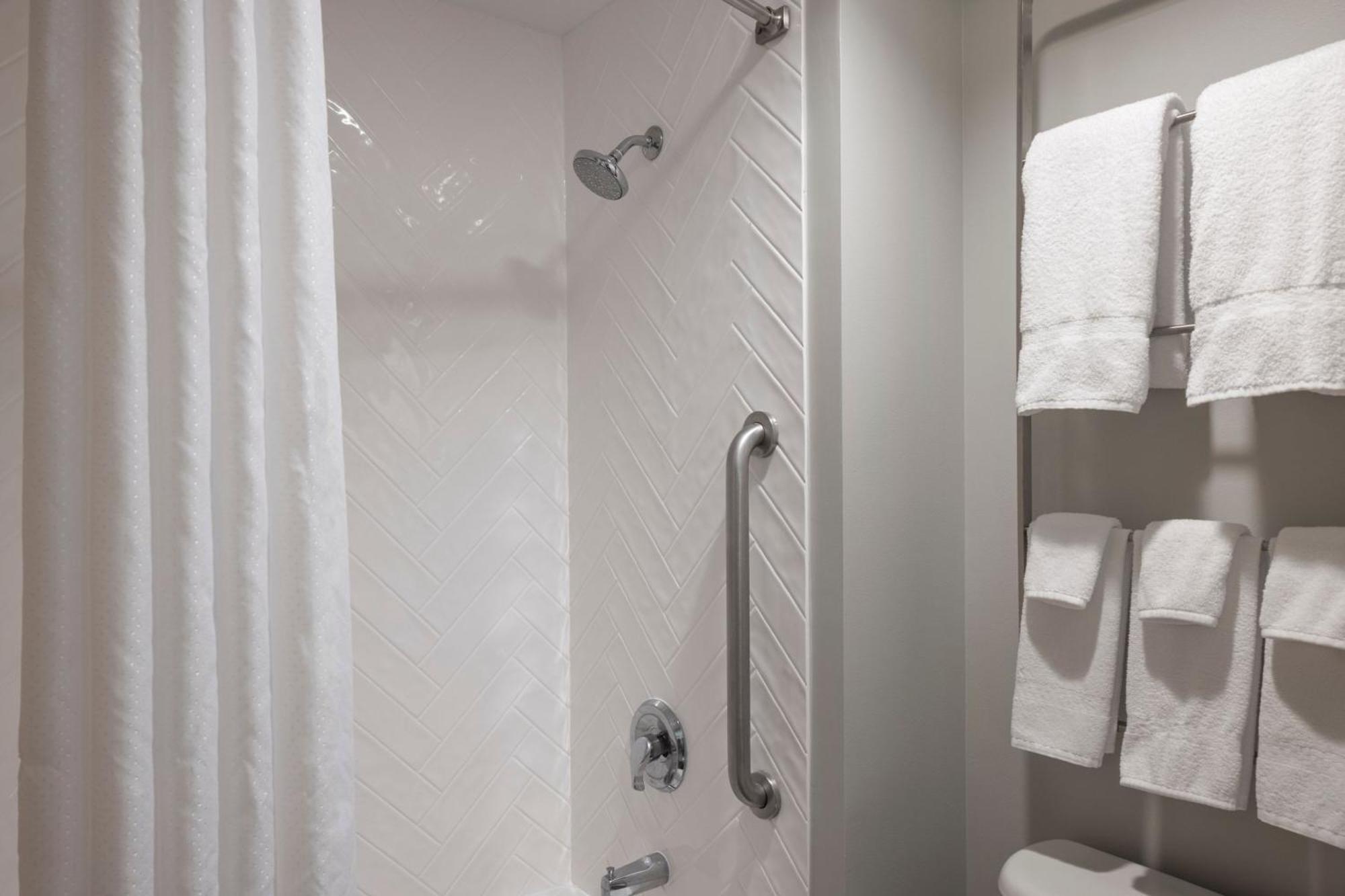 Towneplace Suites Chicago Ломбард Экстерьер фото