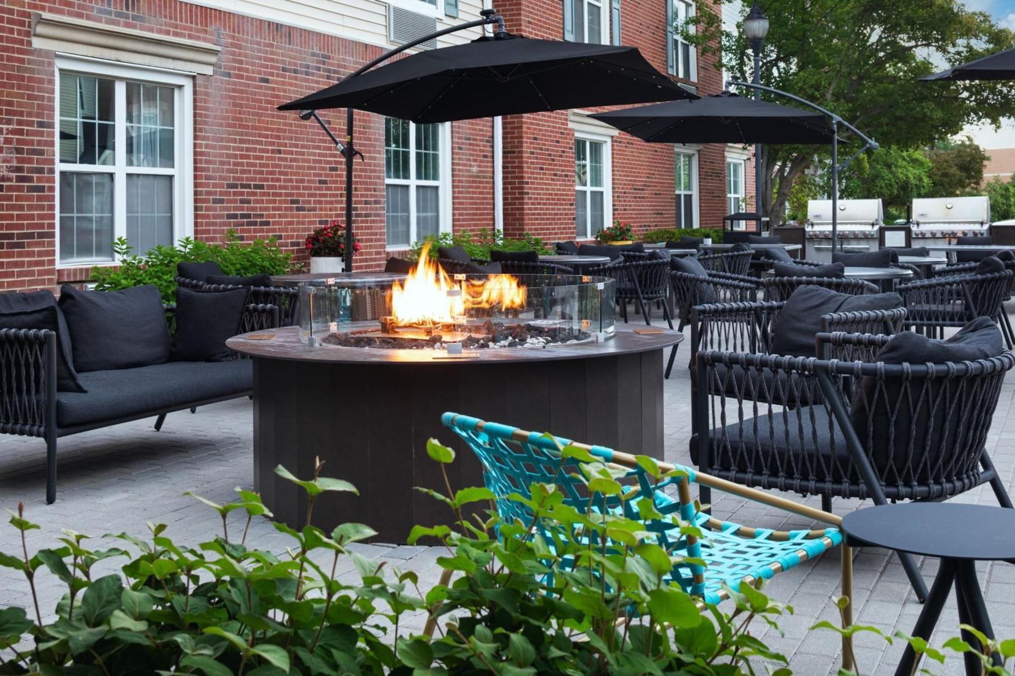 Towneplace Suites Chicago Ломбард Экстерьер фото