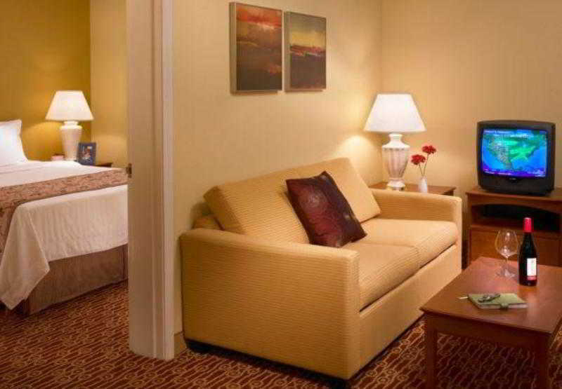 Towneplace Suites Chicago Ломбард Экстерьер фото
